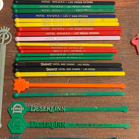 Vintage Collection of 97 Swizzle Sticks Drinks Mixer Airlines Hotels Bars - Picture 9 of 11